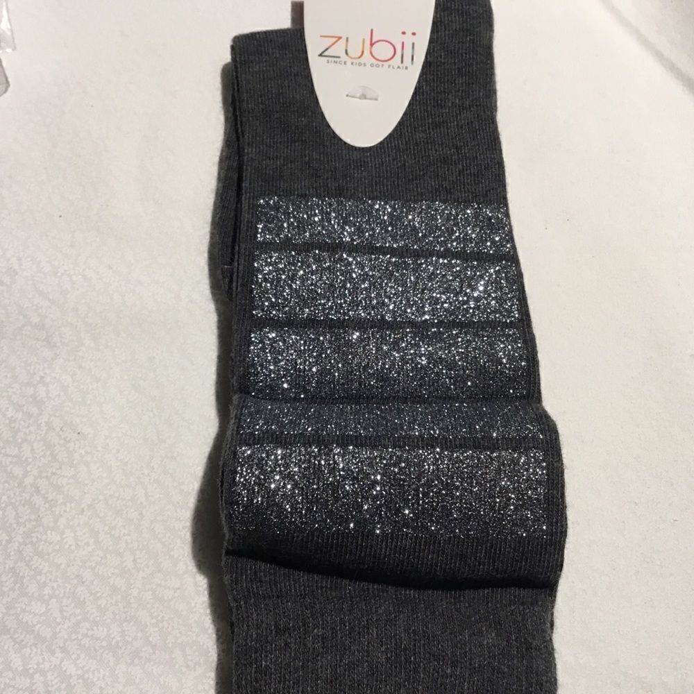 SALE. BUT 5/$10 and save.   NWT Girls Knee Socks Size 6 Grey
